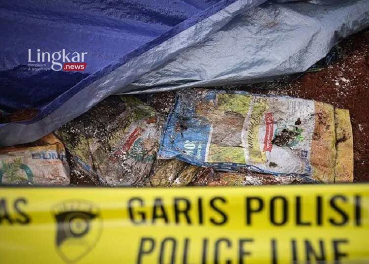 DPR Desak Kemensos Angkat Bicara Soal Beras Banpres Terkubur di Depok