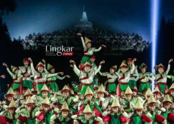 Perpaduan 3 Daerah, Tari Soledo Siap Jadi Ikon Baru Kawasan Borobudur 3 MENAMPILKAN: Tari Soledo Gelang Projo perpaduan tarian dari Kabupaten Magelang, Kulon Progo dan Purworejo sebagai ikon baru kawasan Borobudur. (Istimewa/Lingkar.news)