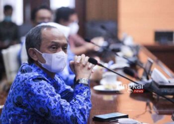 POTRET: Kepala Dinas Koperasi dan Usaha Kecil Menengah (KUKM) Kota Bandung, Atet Handiman. (Istimewa/Lingkar.news)