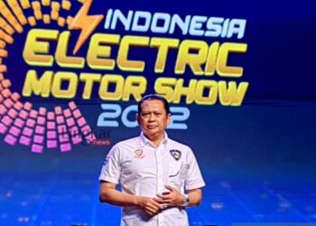 POTRET: Ketua MPR RI Bambang Soesatyo saat menghadiri Pameran Indonesia Electric Motor Show (IEMS) 2022 di JCC Senayan, Jakarta pada Kamis, 29 September 2022. (Istimewa/Lingkar.news)