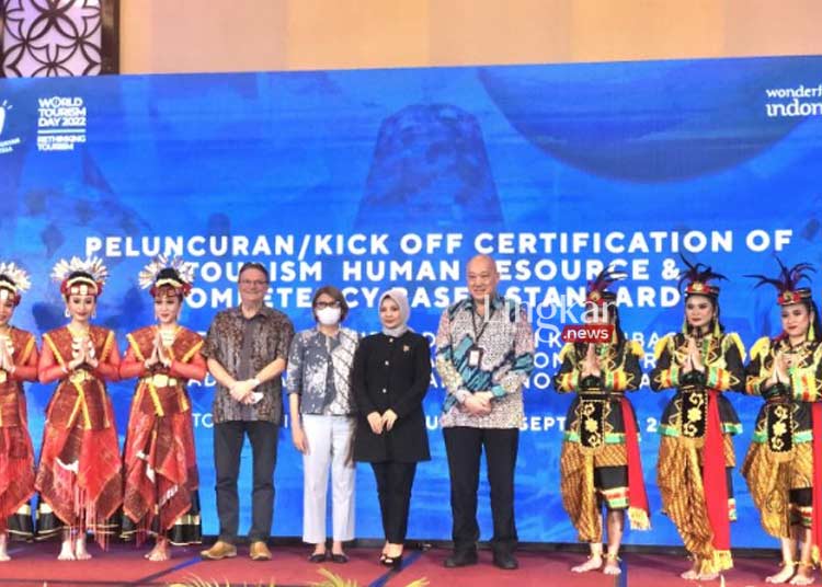 LAUNCHING: Seremoni Peluncuran/Kick Off Certification of Tourism Human Resource and Competency Based Standards" secara virtual. (Istimewa/Lingkar.news)
