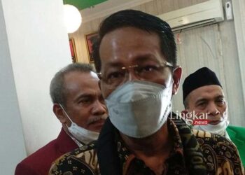 MENYAMPAIKAN: Ketua Baleg DPR RI, Supratman Andi Agtas saat memberikan keterangan pada awak media. (Istimewa/Lingkar.news)