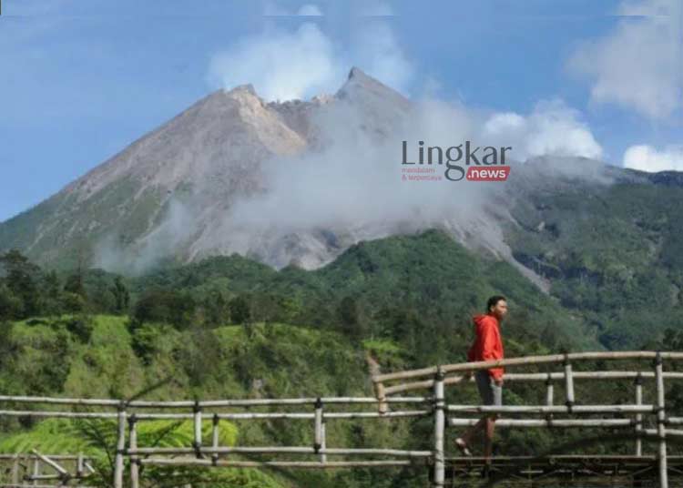 Gunung Merapi Tercatat Alami 12 Kali Gempa Guguran