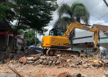 Taman Menara Kudus Mulai Dibongkar, PKL Direlokasi ke Terminal Wisata Bakalan Krapyak