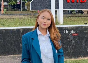 Mengenal-Jesia-Charel-Jovansa,-Pernah-Merias-Belasan-Orang-secara-Dadakan