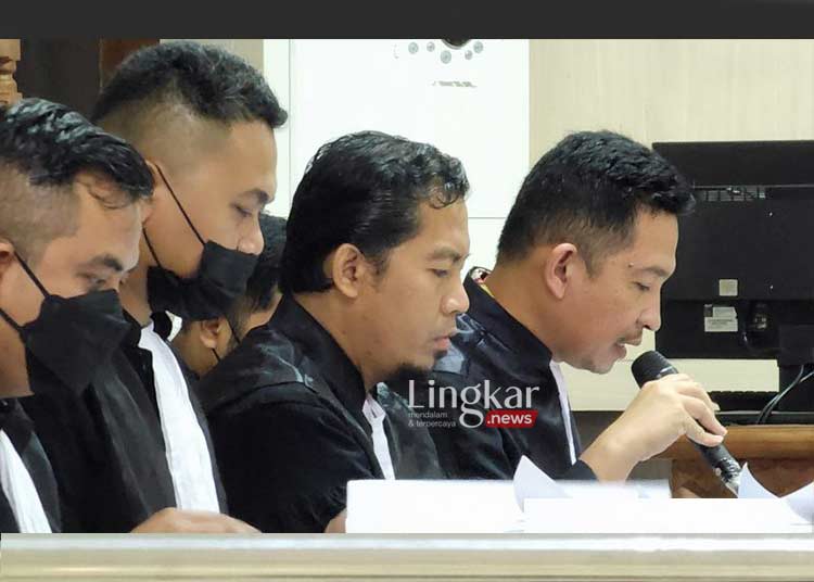 Terseret Kasus Suap, 4 Pejabat Pemkab Pemalang Dituntut 2 Tahun Penjara 1 Terseret-Kasus-Suap,-4-Pejabat-Pemkab-Pemalang-Dituntut-2-Tahun-Penjara
