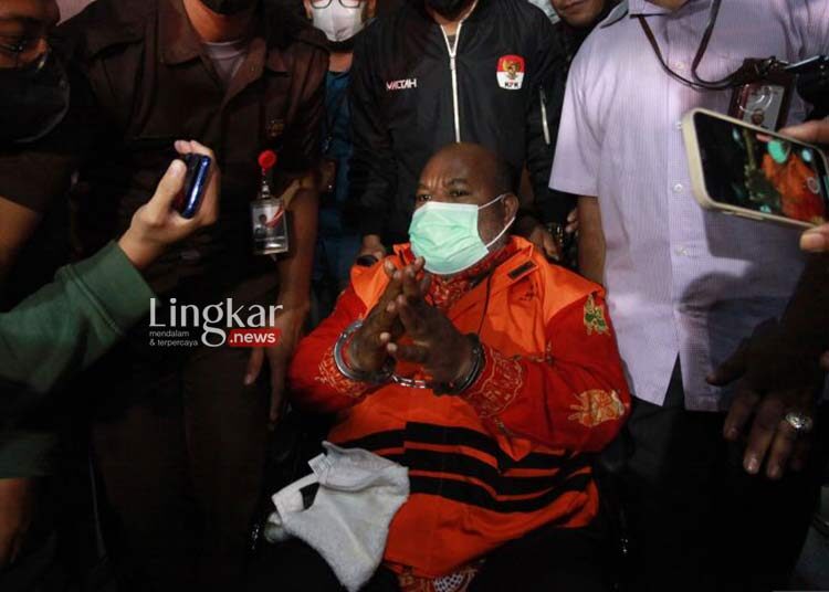 KPK-Minta-Kemenkumham-Cegah-Istri-Lukas-Enembe-Pergi-ke-Luar-Negeri