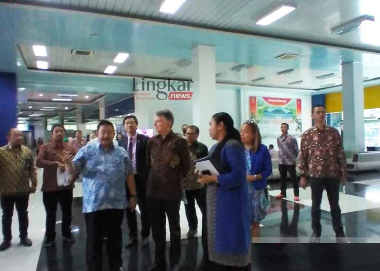 Kunjungi Solo, Dubes Inggris Harap Program Tech to Impact Jadi Langkah Awal Kolaborasi 1 Kunjungi-Solo,-Dubes-Inggris-Harap-Program-Tech-to-Impact-Jadi-Langkah-Awal-Kolaborasi