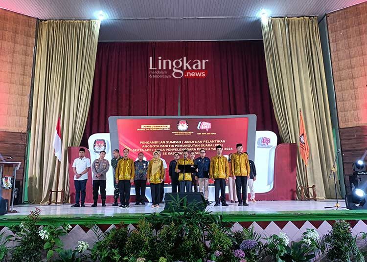 Resmi-Dilantik,-KPU-Jepara-Minta-585-PPS-Jaga-Kode-Etik
