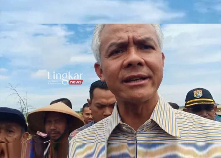 Ganjar-Wegah-Jawab-Pertanyaan-Lingkar-soal-Harga-Beras-di-Kendal