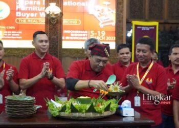 Pj-Bupati-Jepara-Harap-Pameran-JIF-BW-Perkuat-Industri-Mebel-dan-Ukir