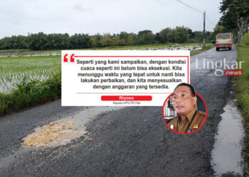 Jalan Rusak Telan Korban Jiwa, Warga Pati Inisiatif Urug dengan Padas