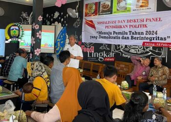 Wakil-Ketua-DPRD-Jepara-Junarso-Tekankan-Pentingnya-Pendidikan-Politik-bagi-Milenial