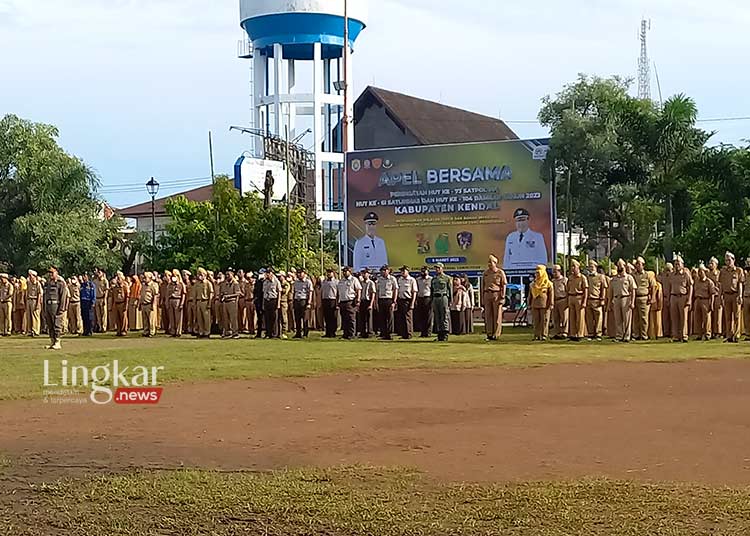 Bupati Dico Minta Satpol PP, Satlinmas, dan Damkar Jaga Kendal Tetap Kondusif 1 Bupati-Dico-Minta-Satpol-PP,-Satlinmas,-dan-Damkar-Jaga-Kendal-Tetap-Kondusif