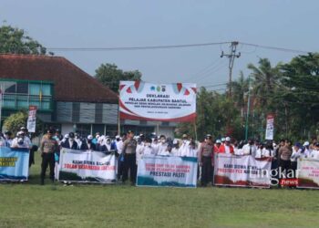 Ciptakan Keamanan, Pelajar Bantul Deklarasikan Antigeng dan Kejahatan Jalanan 4 Ciptakan Keamanan, Pelajar Bantul Deklarasikan Antigeng dan Kejahatan Jalanan