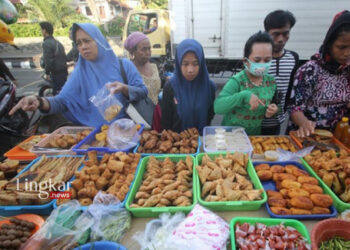 Pedagang Takjil di Bantul Diminta Jajakan Makanan dan Minuman Sehat 3 Pedagang Takjil di Bantul Diminta Jajakan Makanan dan Minuman Sehat