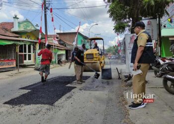 Dinas PUPR Kudus Perbaiki Jalan Alternatif Jelang Mudik Lebaran 2023