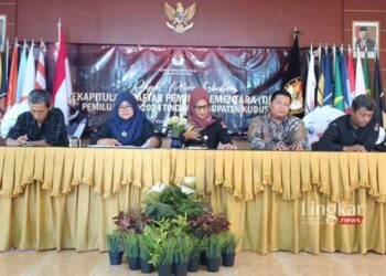 Hadapi Pemilu 2024, Bawaslu Kudus Ajak Partai Kawal Hak Pilih Masyarakat