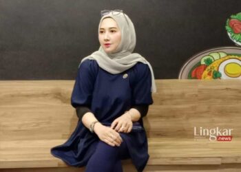 Ita Meilia Safitri, Pertahankan Geliat Bisnis Fashion lewat Online
