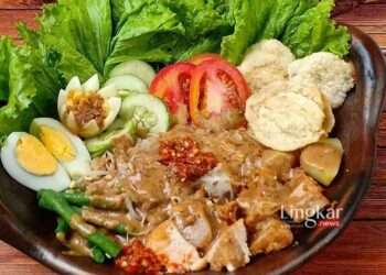 Resep Gado-Gado Surabaya, Kuliner Sehat yang Enak dan Mengenyangkan