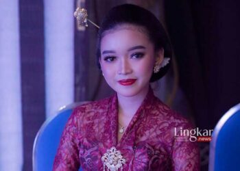 Umi Hafifah, Tekuni Dunia Sinden sejak Kecil