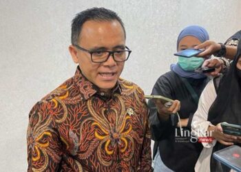 Menpan RB Ungkap Tindak Lanjut Penanganan Tenaga Honorer