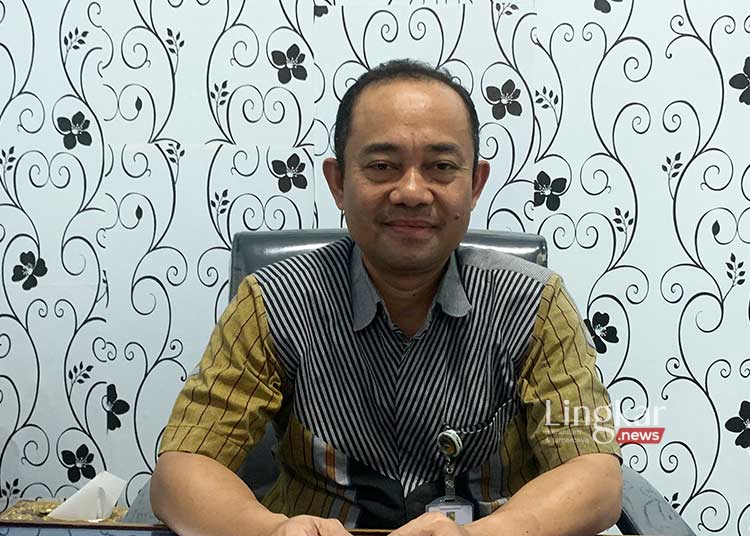 Marak TPPO, Dinnakerind Demak Minta Masyarakat Tak Terbuai Tawaran Menarik 1 POTRET: Kepala Dinnakerind Demak, Agus Kriyanto. (Muhammad Burhanuddin Aslam/Lingkar.news)