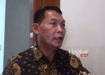MENERANGKAN: Wakil Wali Kota Surakarta, Teguh Prakosa. (Antara/Lingkar.news)