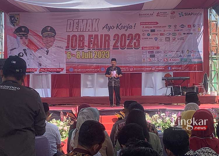 Job Fair 2023, Upaya Dinnakerind Demak Turunkan Angka Pengangguran