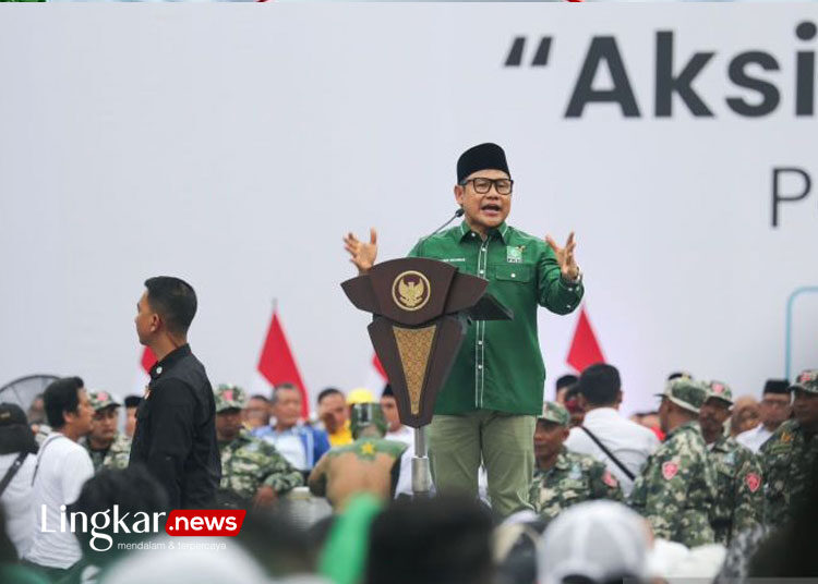 Ketua Umum Partai Kebangkitan Bangsa (PKB) Muhaimin Iskandar menyampaikan pidato politik pada puncak perayaan hari lahir (Harlah) ke-25 PKB di Stadion Manahan Solo, Jawa Tengah, Minggu (23/7/2023).
