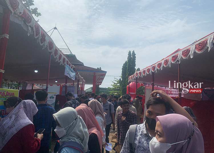 Pencari Kerja Serbu Demak Job Fair 2023 di BLK, Rebutkan Ribuan Loker