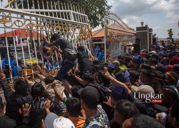 7 Orang Ditetapkan Jadi Tersangka Bentrokan Di Rempang Batam - Lingkar News