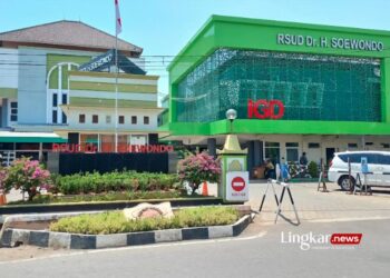 POTRET: Tampak depan bangunan Rumah Sakit Umum Daerah (RSUD) Soewondo Kendal. (Arvian Maulana/Lingkar.news)