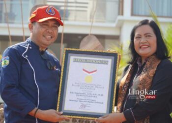 Pj Bupati Jepara Pecahkan Rekor MURI dalam Gebyar Hari Ikan Nasional ke-10