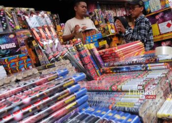 Malam Tahun Baru 2024, Pemkot Pekalongan Izinkan Warga Pesta Kembang Api
