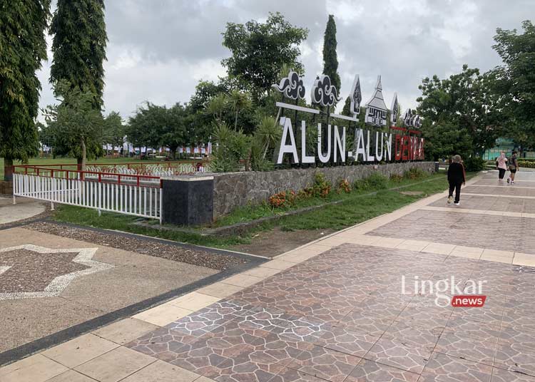 Agus Sukiyono Ungkap Alasan Satpol PP Demak Rutin Tertibkan PKL di Alun-Alun