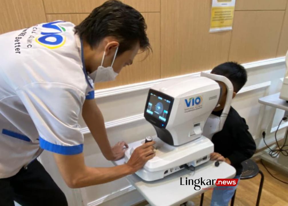 Terapi Ortho K di Vio Optical Clinic, Solusi Atasi Mata Minus Tanpa Operasi