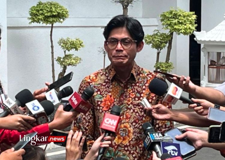 Anggota KPU RI August Mellaz saat memberikan keterangan kepada awak media di Kantor KPU RI, Jakarta, Selasa, 19 Maret 2024. (Antara/Lingkar.news)