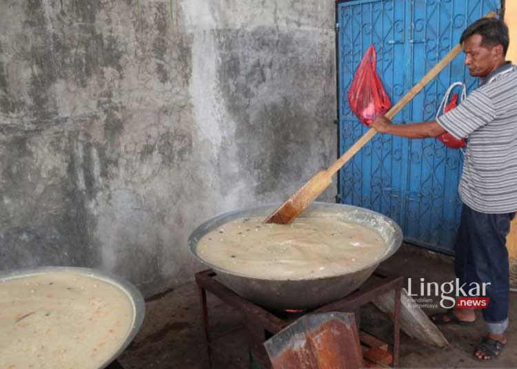 Melihat Tradisi Berbagi Kanji Rumbi saat Ramadhan