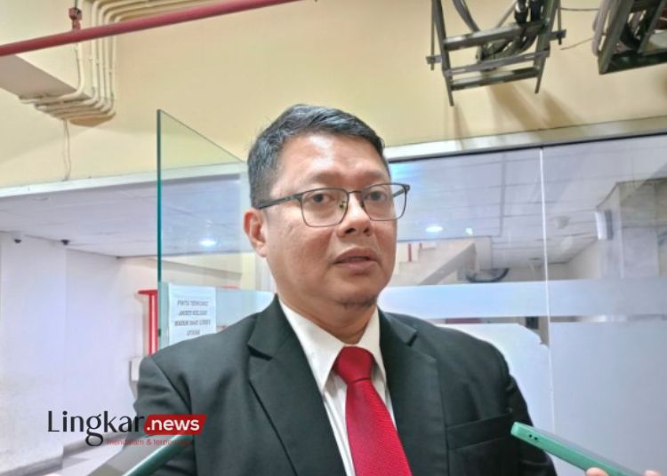 Kepala Dinas Kependudukan dan Pencatatan Sipil (Dukcapil) DKI Jakarta Budi Awaluddin di Gedung DPRD DKI Jakarta, Rabu, 20 Maret 2024. (Antara/Lingkar.news)