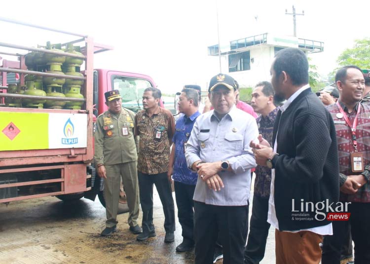 Pj Bupati Jepara Pastikan 20.000 Tabung LPG Cukup Penuhi Kebutuhan Masyarakat