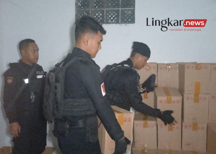 Simpan Miras untuk Dijual Lebaran, Rumah Mewah di Tasikmalaya Digerebek Polisi