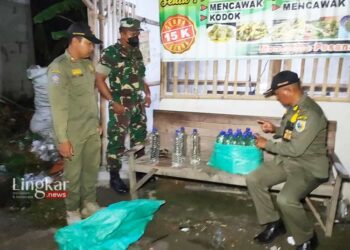 Tekan Peredaran Miras, Satpol PP Demak Sita 30 Botol