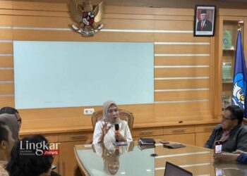 RAPAT: Direktur Jenderal Guru dan Tenaga (GTK) Kependidikan Kemendikbudristek Nunuk Suryani dalam temu media di Gedung Kemendikbudristek, Jakarta, Sabtu, 23 Maret 2024. (Antara/Lingkar.news)
