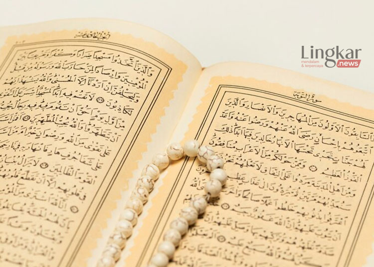 Al-Quran, kitab suci umat Islam. (Freepik/Lingkar.news)