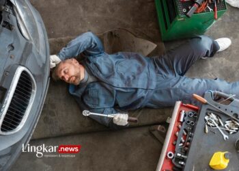 Awas! 5 Hal Ini Tidak Boleh Dikatakan ke Mekanik Saat Servis Mobil
