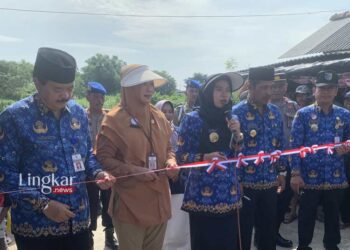 Bupati Eisti’anah Ajak Masyarakat Demak Jaga Ekosistem Laut