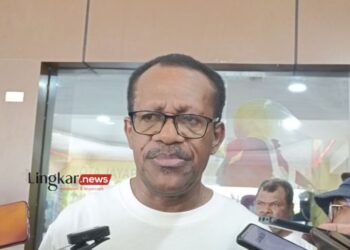 Penjabat Wali Kota Jayapura, Frans Pekey. (Antara/Lingkar.news)