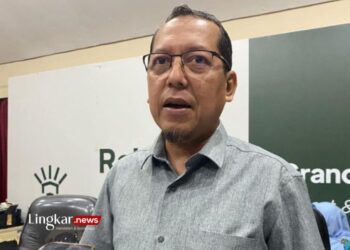 Ketua Komisi B DPRD DKI Ismail usai rapat pembahasan Laporan Keterangan Pertanggungjawaban (LKPJ) Gubernur DKI Tahun 2023, Jakarta, Sabtu, 27 April 2024. (Antara/Lingkar.news)