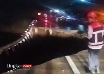 Belum Genap Setahun Diresmikan Tol Bocimi Longsor, Berikut Penyebabnya
